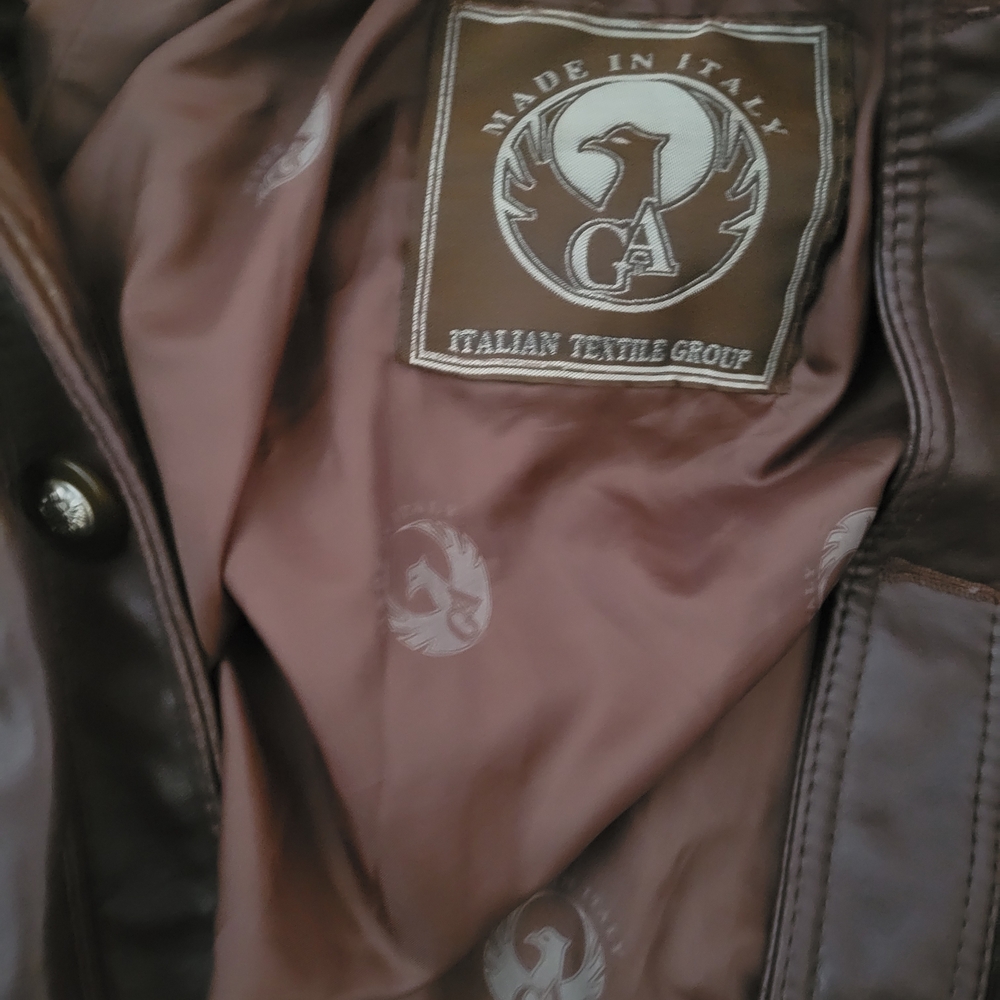 Italian-Made Brown Leather Bomber Jacket - Classic Men's Varsity Style